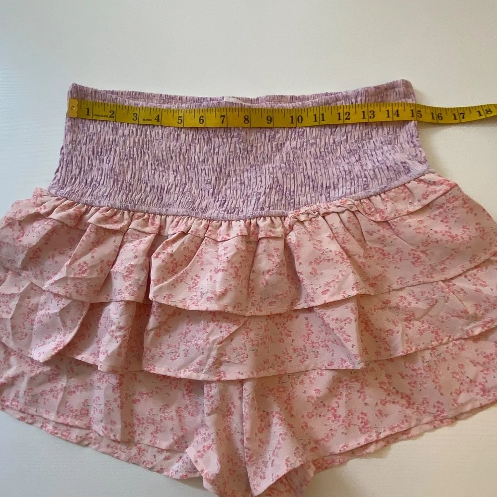Brand New &Merci High Waist Layered Ruffled Shorts with Flaw Size Large